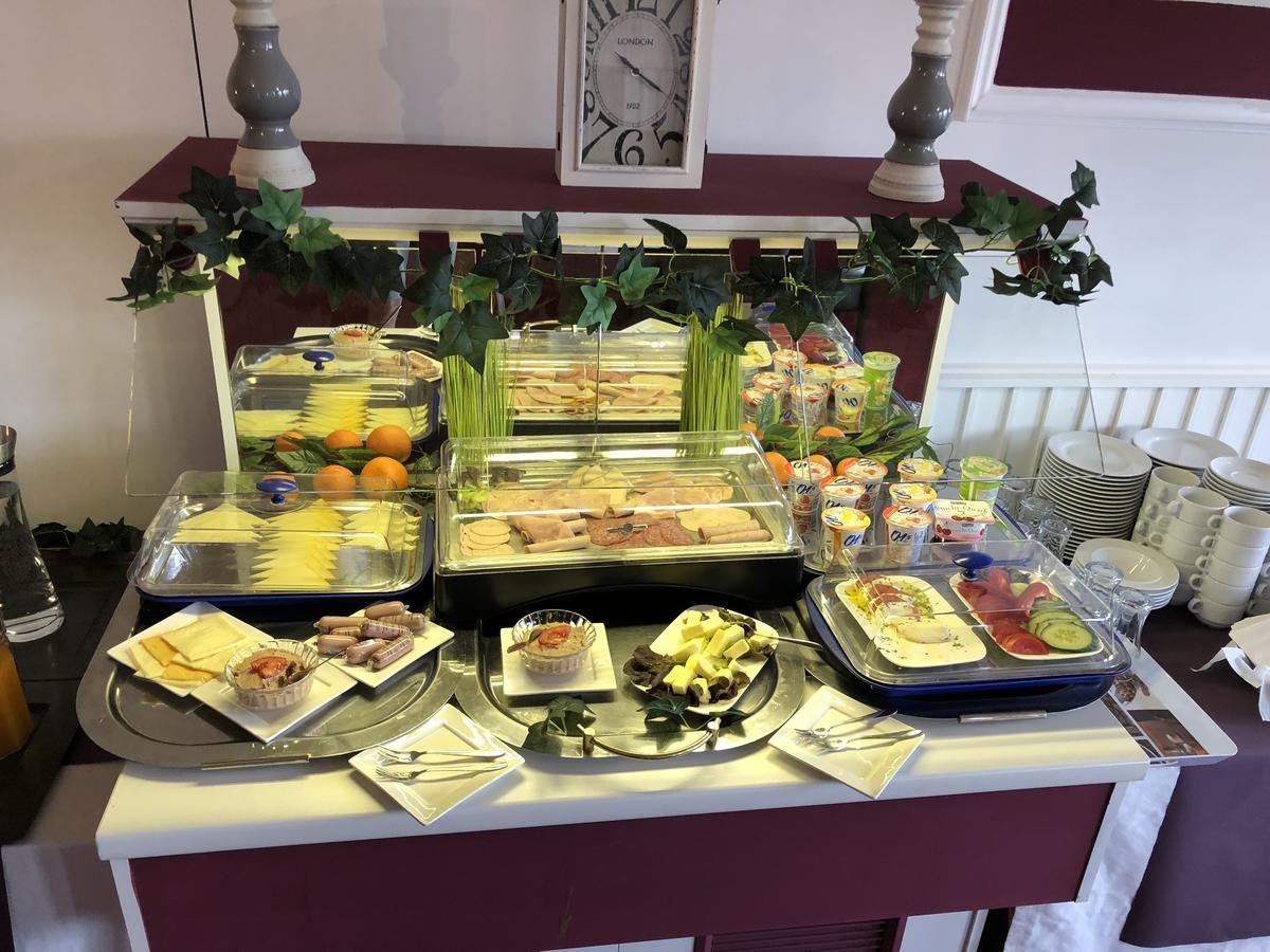 Hotel Restaurant Lenhsen Elmpt Bagian luar foto