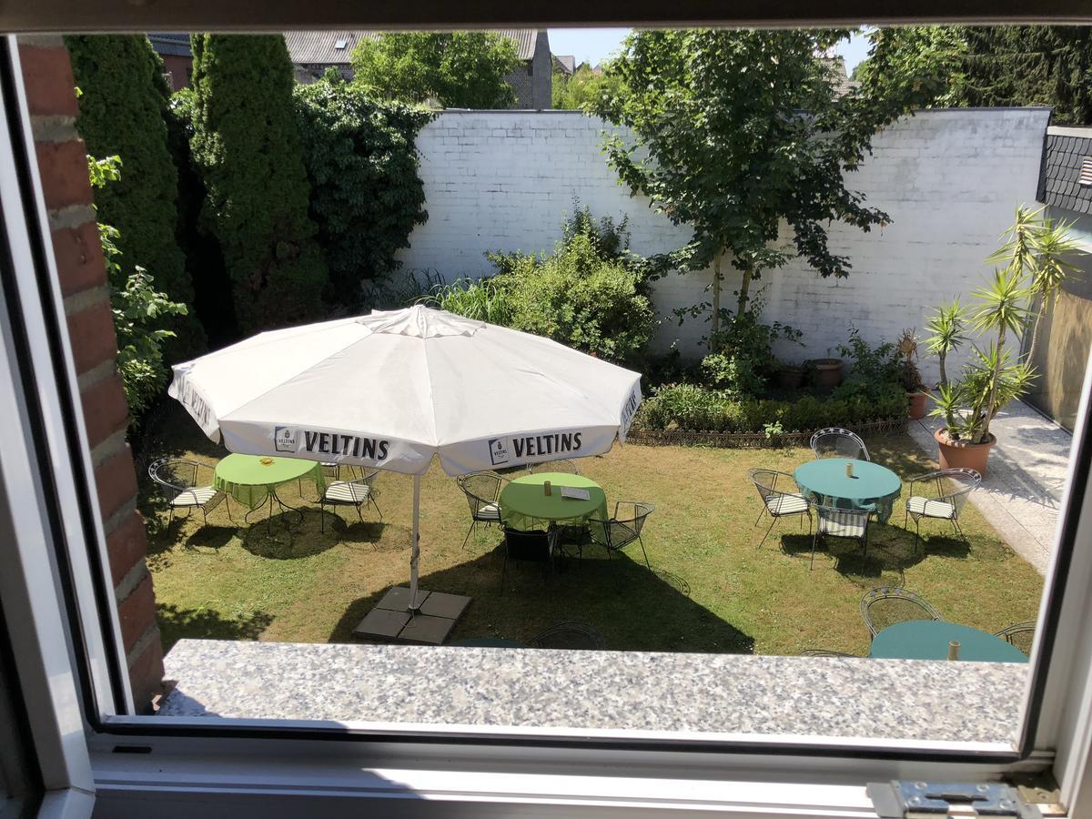Hotel Restaurant Lenhsen Elmpt Bagian luar foto